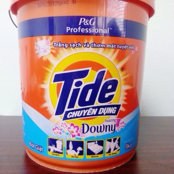 Tide Downy Laundry Powder 9kg Bucket